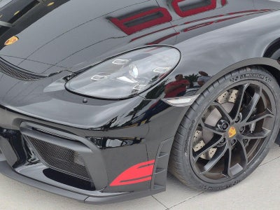 2021 Porsche 718 Spyder Roadster
