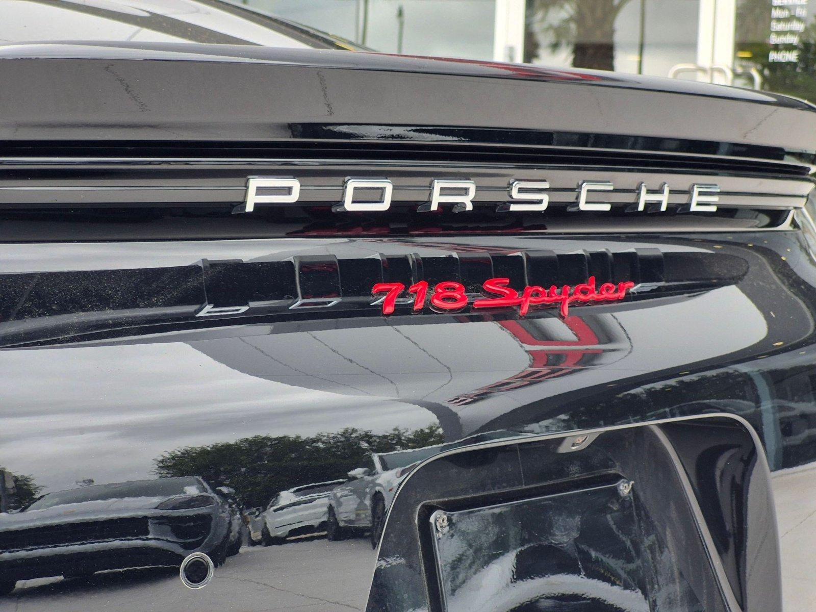 2021 Porsche 718 Spyder Roadster