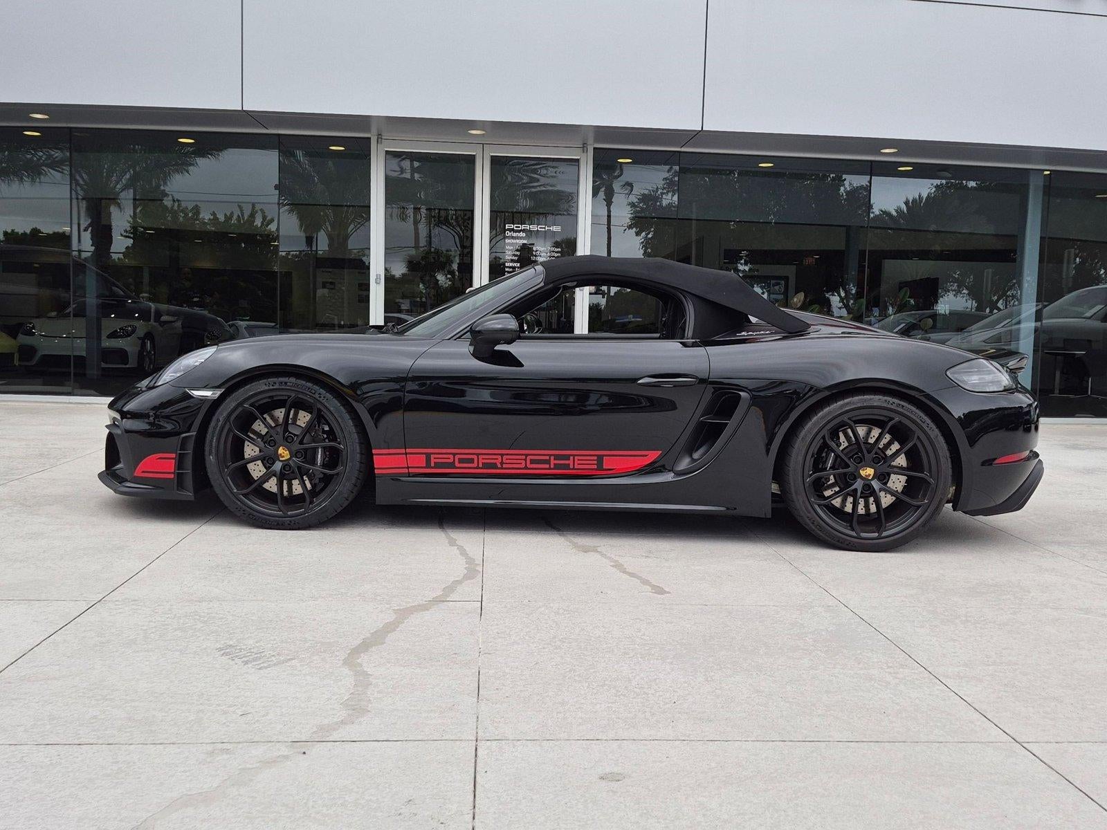 2021 Porsche 718 Spyder Roadster