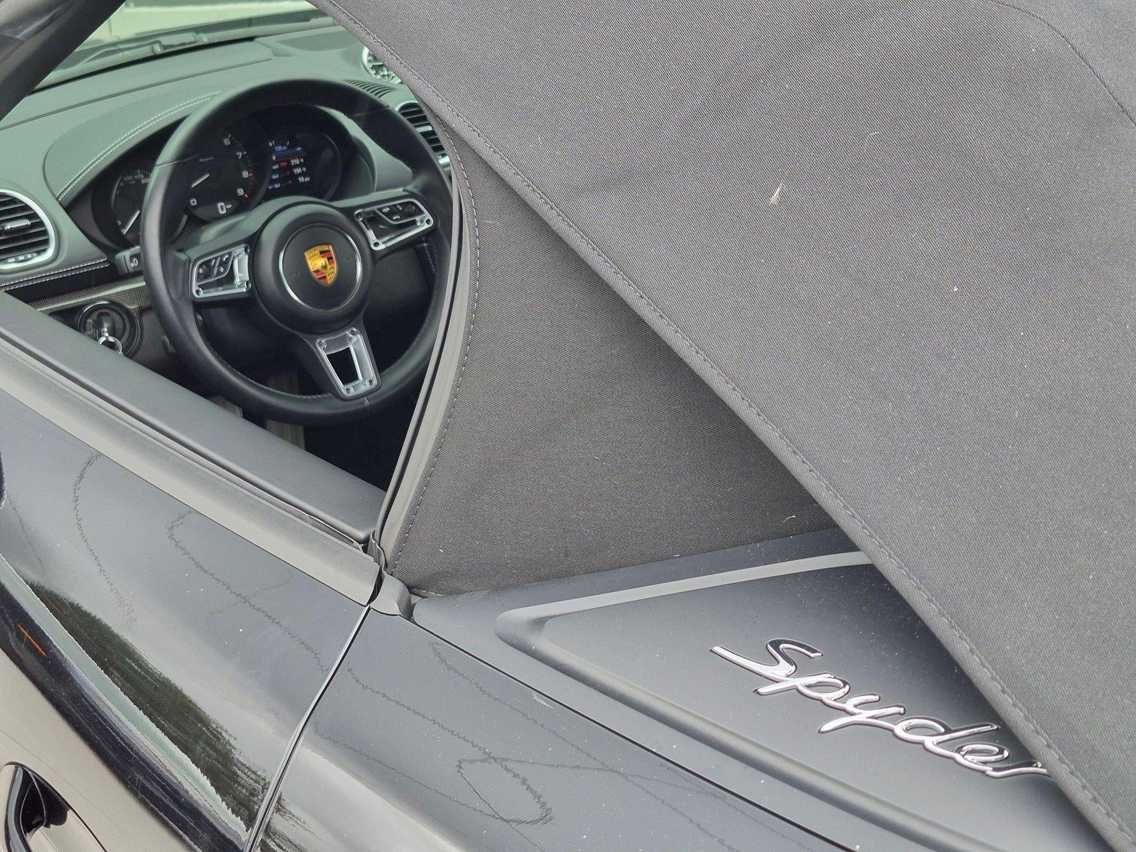 2021 Porsche 718 Spyder Roadster