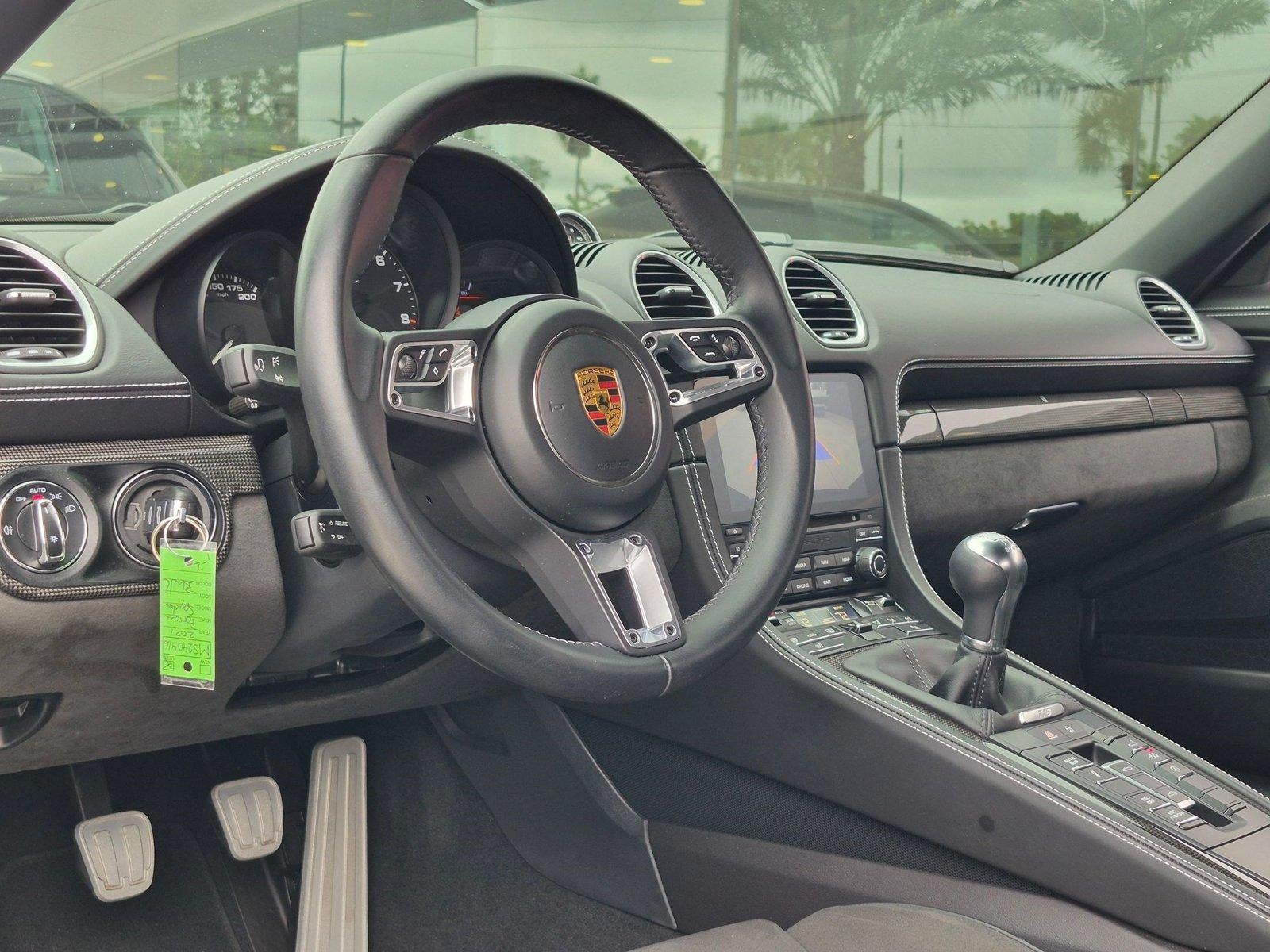 2021 Porsche 718 Spyder Roadster