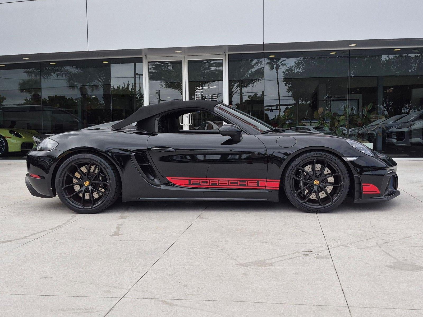 2021 Porsche 718 Spyder Roadster