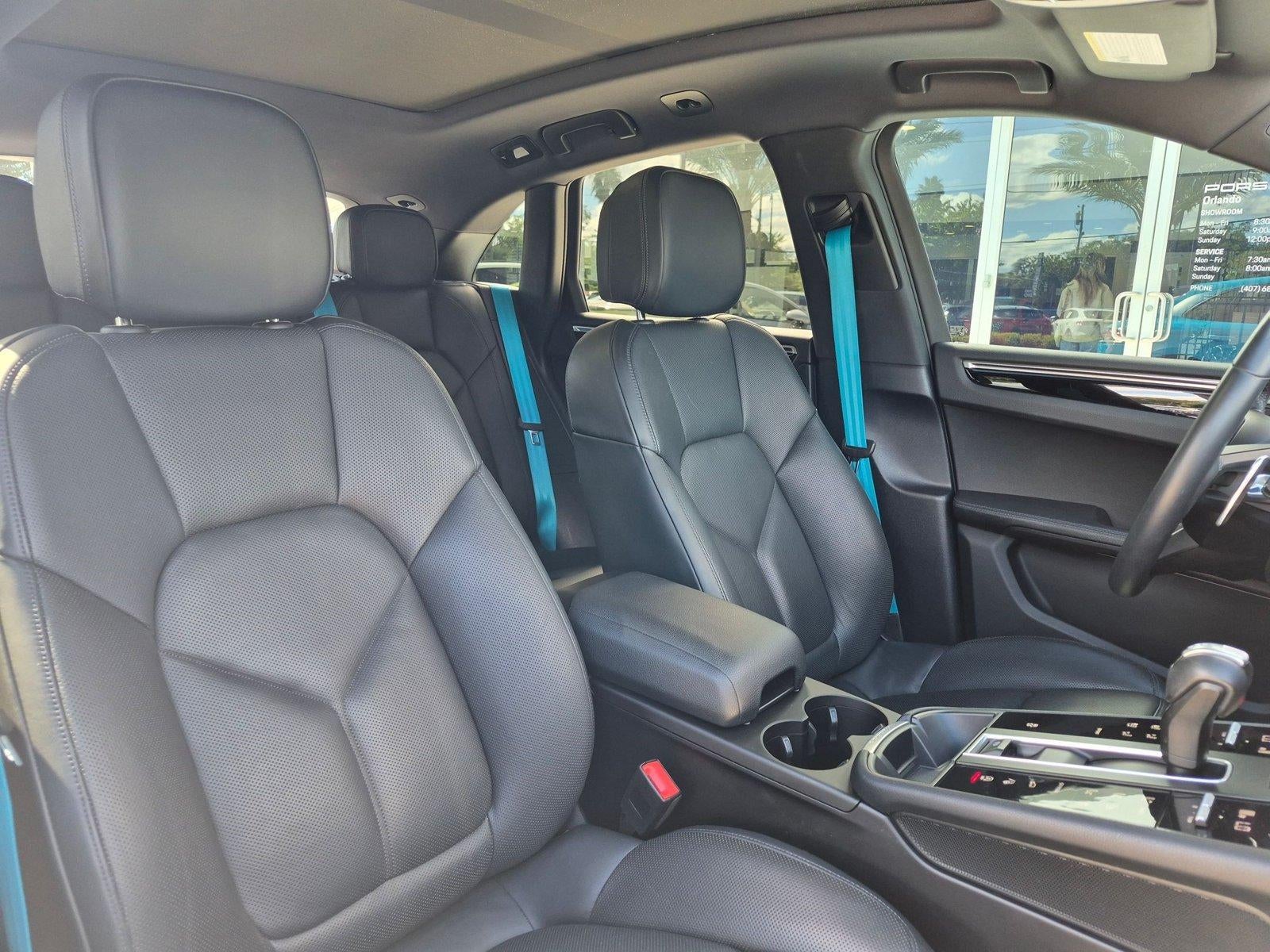 2023 Porsche Macan AWD