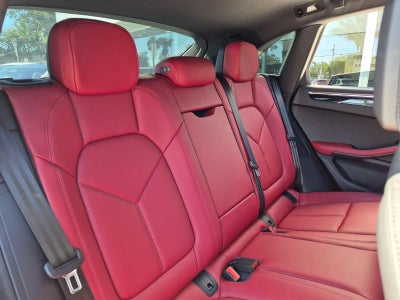 2025 Porsche Macan AWD