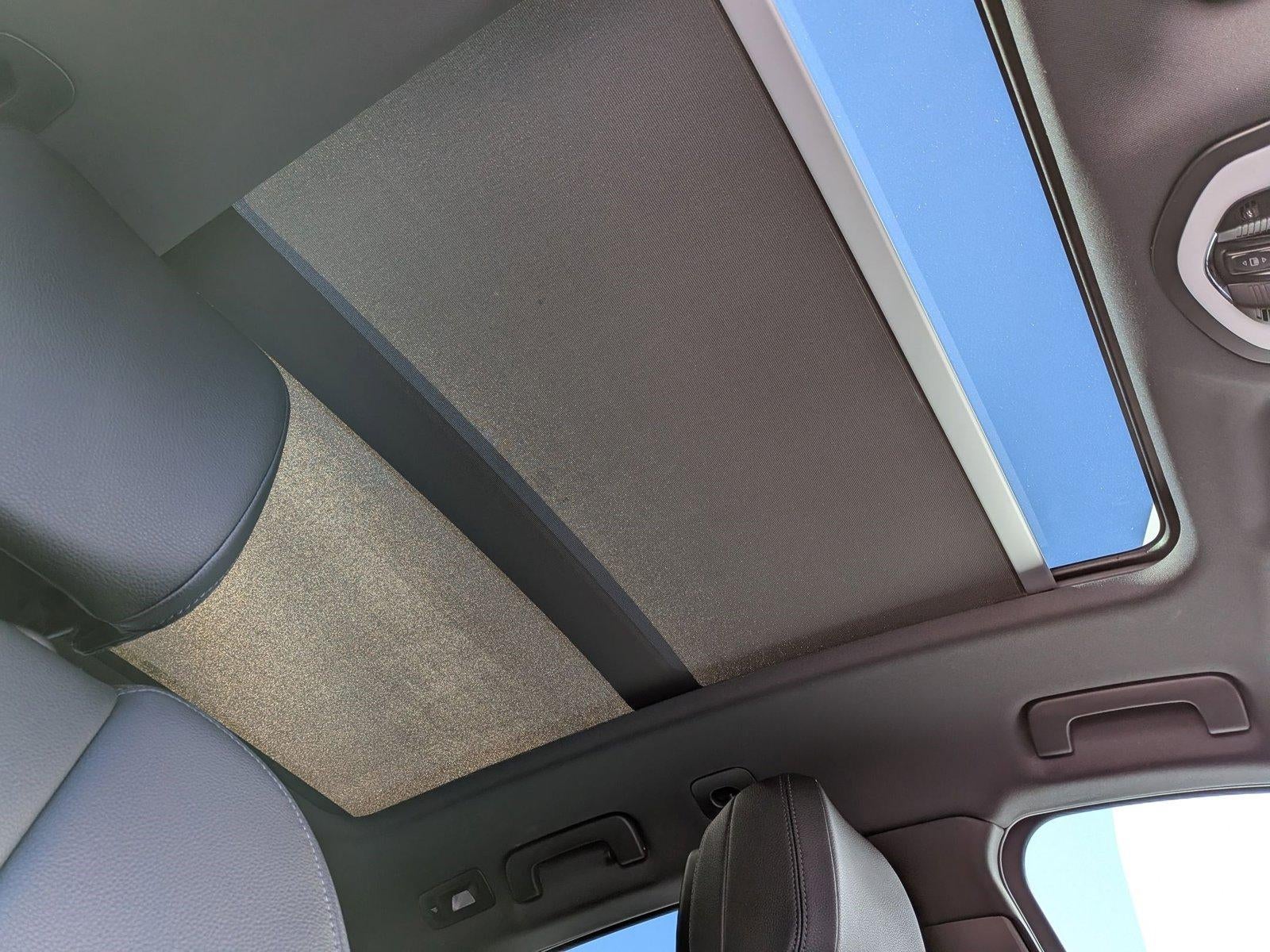 2023 Porsche Macan AWD