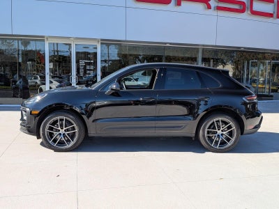2025 Porsche Macan T AWD
