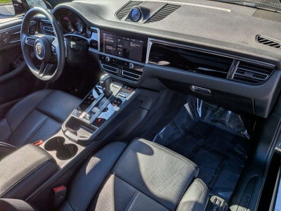 2025 Porsche Macan T AWD