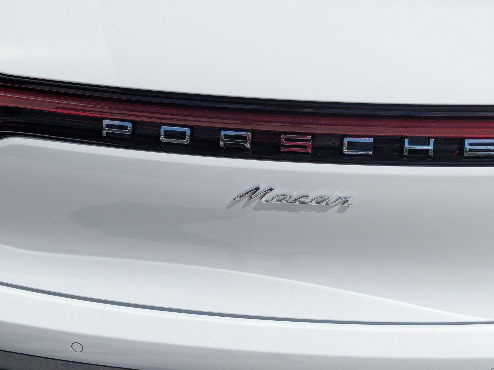 2026 Porsche Macan AWD