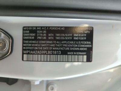 2023 Porsche Macan AWD