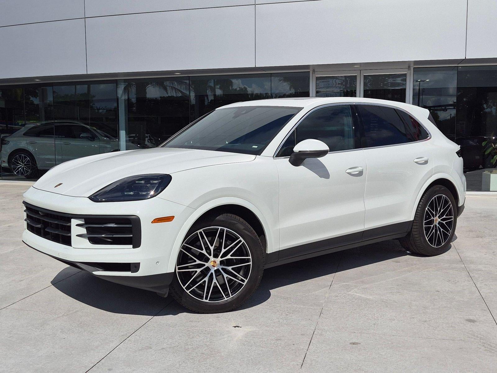 2025 Porsche Cayenne AWD