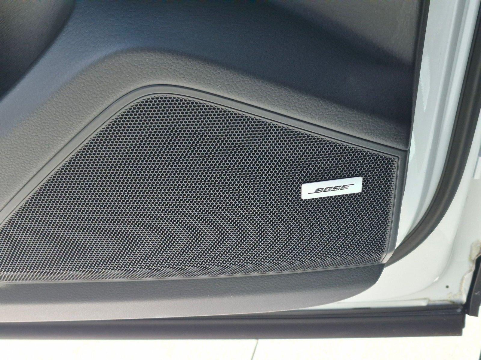 2025 Porsche Cayenne AWD