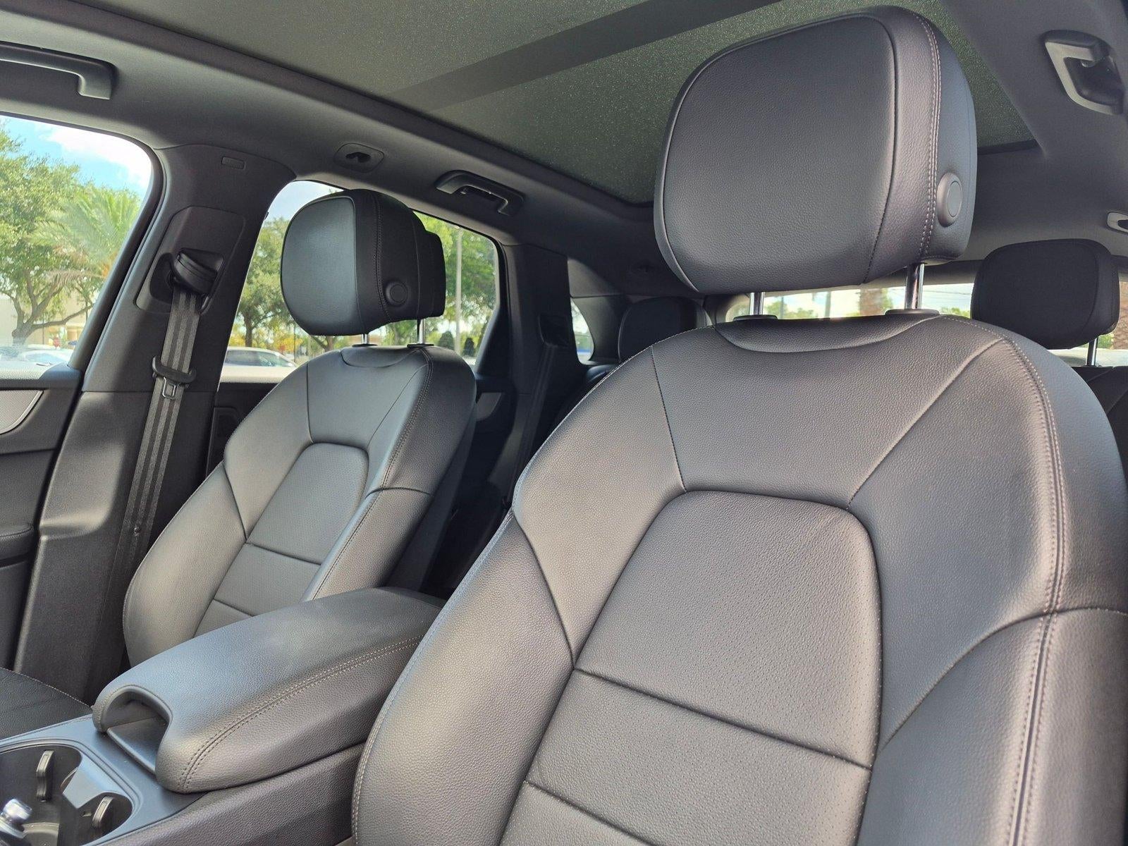2025 Porsche Cayenne AWD