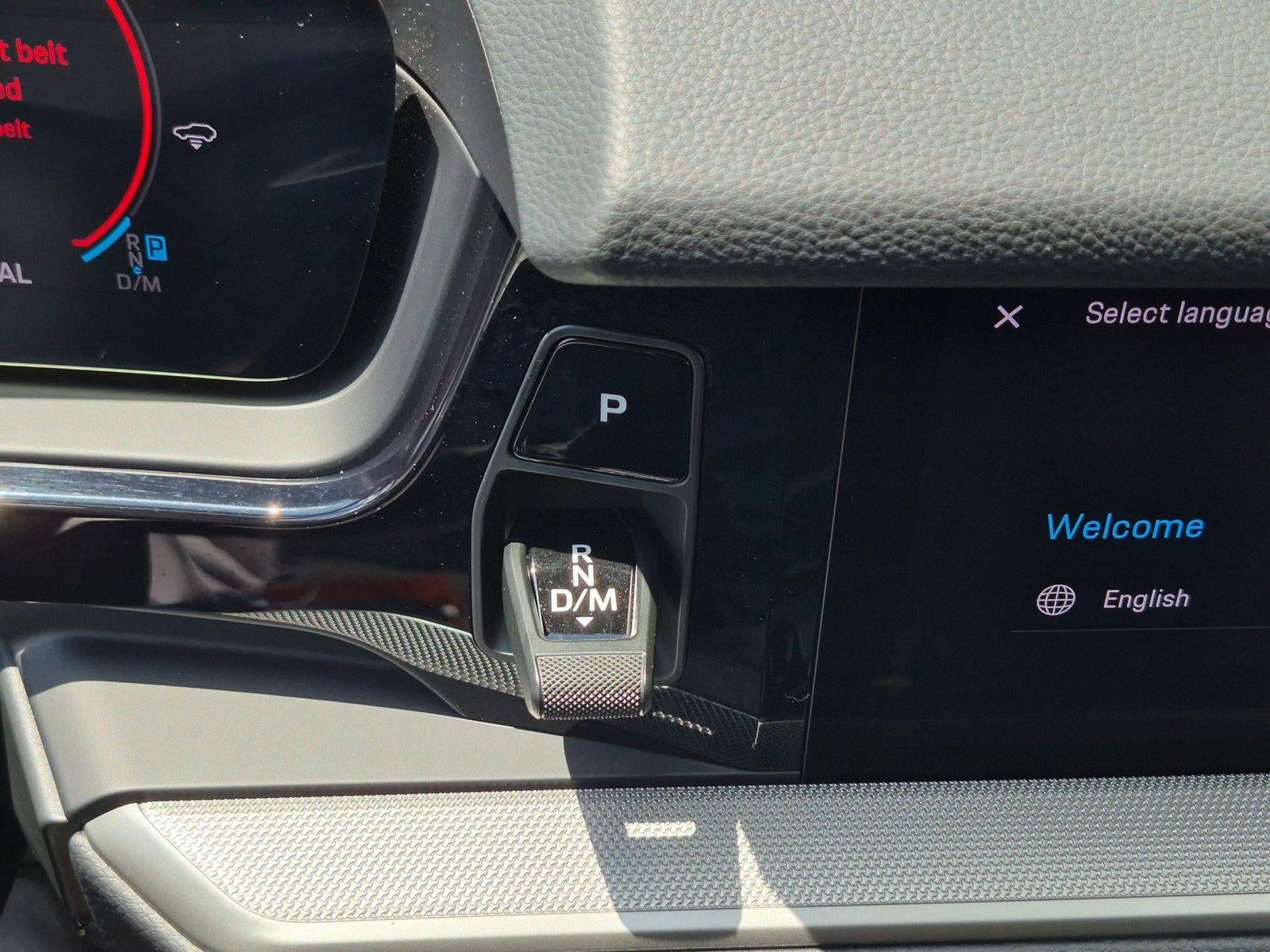 2025 Porsche Cayenne AWD