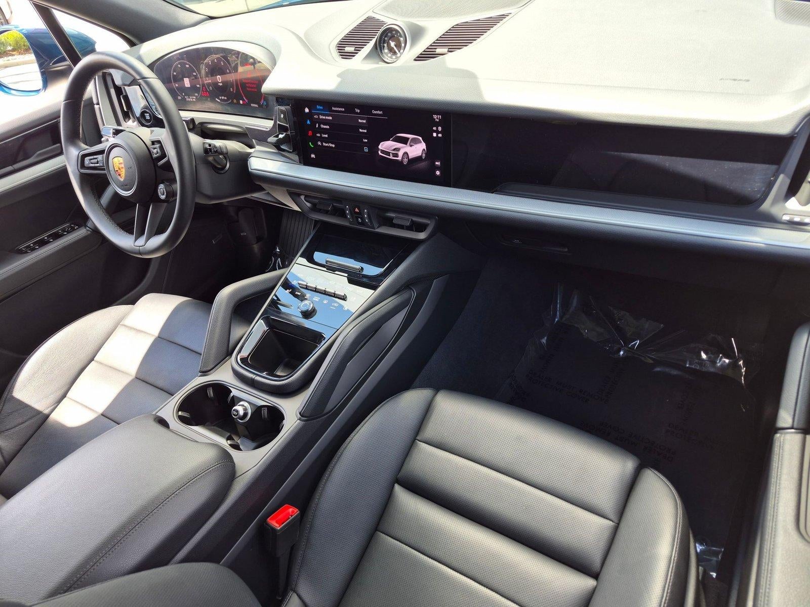 2025 Porsche Cayenne AWD
