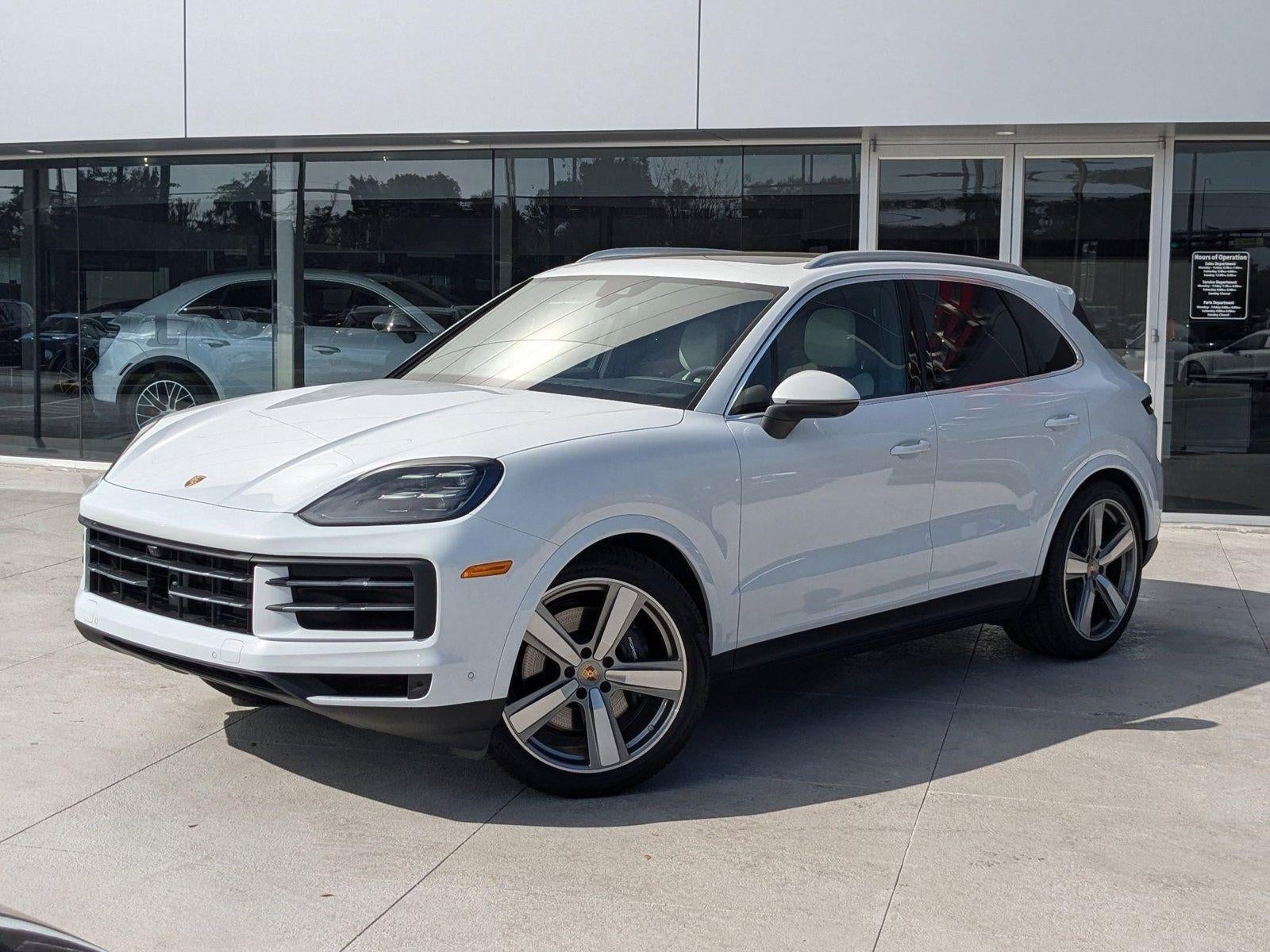2025 Porsche Cayenne AWD