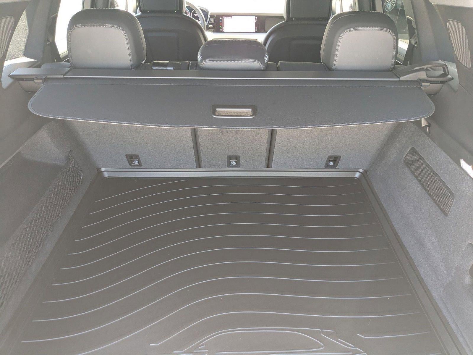 2025 Porsche Cayenne AWD