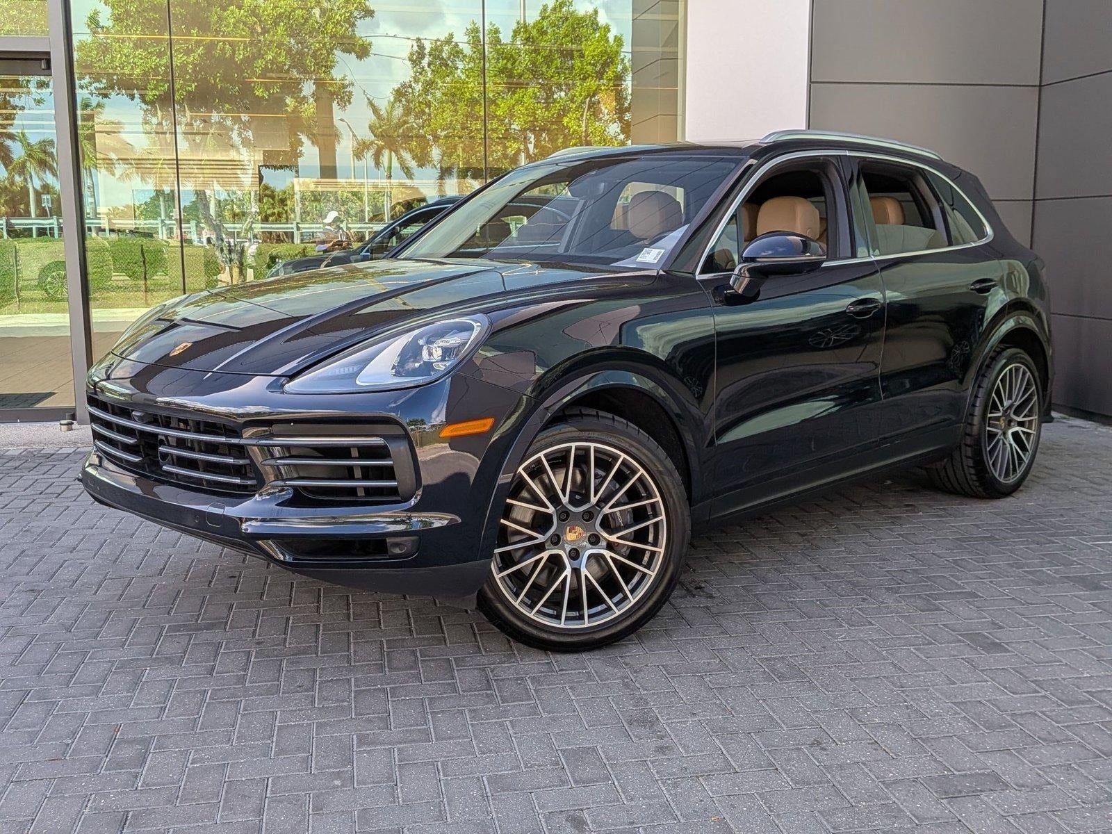 2023 Porsche Cayenne Platinum Edition AWD