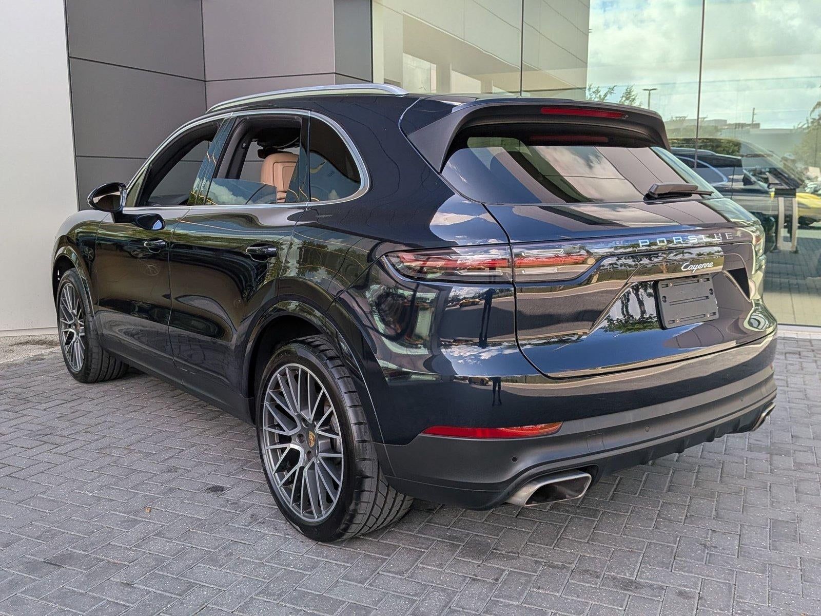 2023 Porsche Cayenne Platinum Edition AWD