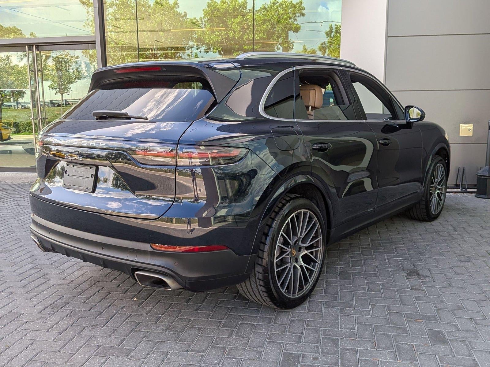 2023 Porsche Cayenne Platinum Edition AWD