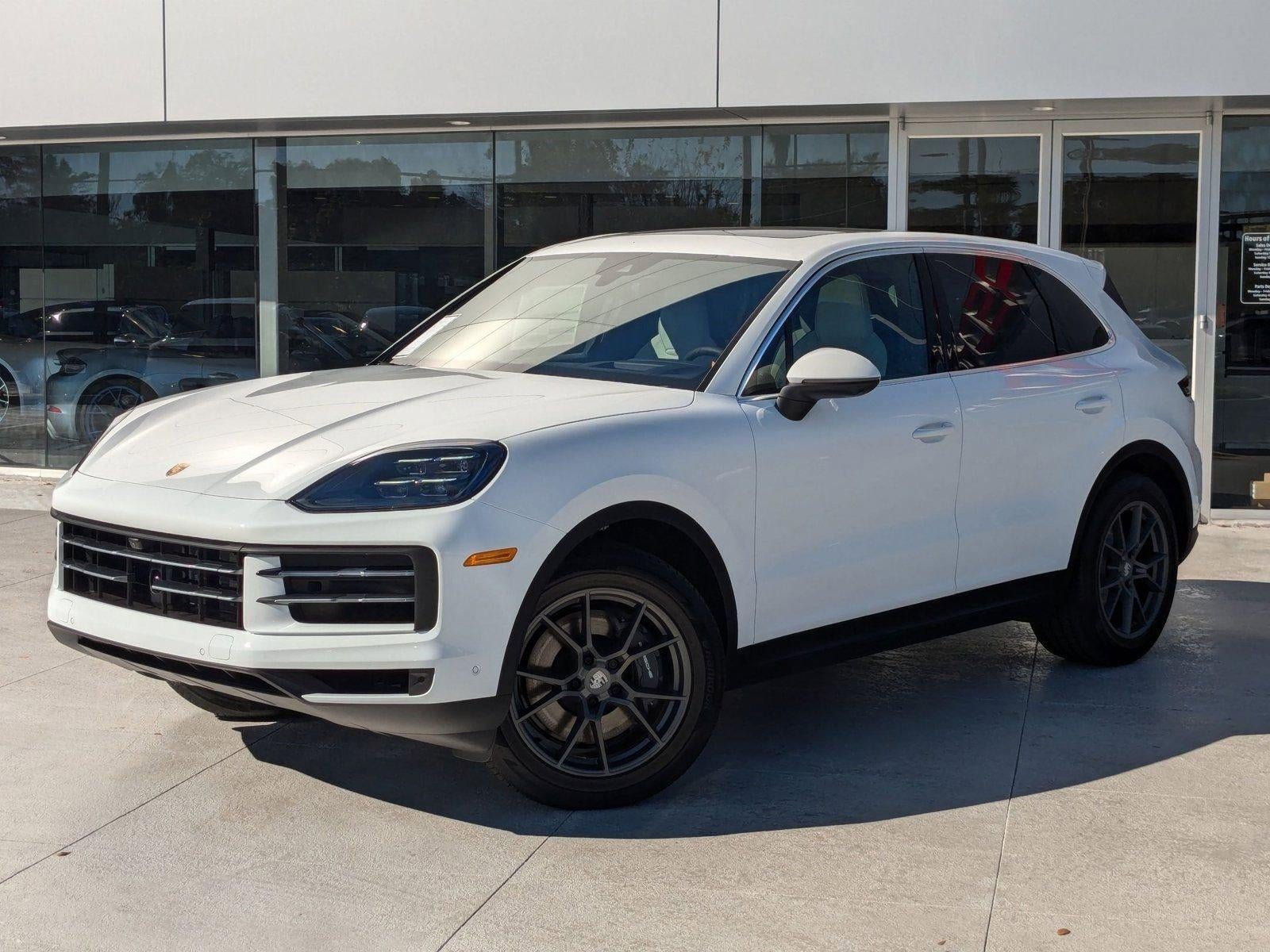 2025 Porsche Cayenne AWD