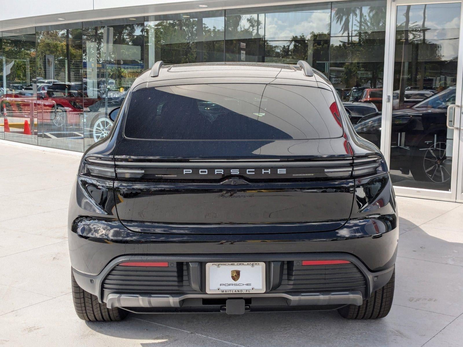 2024 Porsche Macan Electric 4 AWD