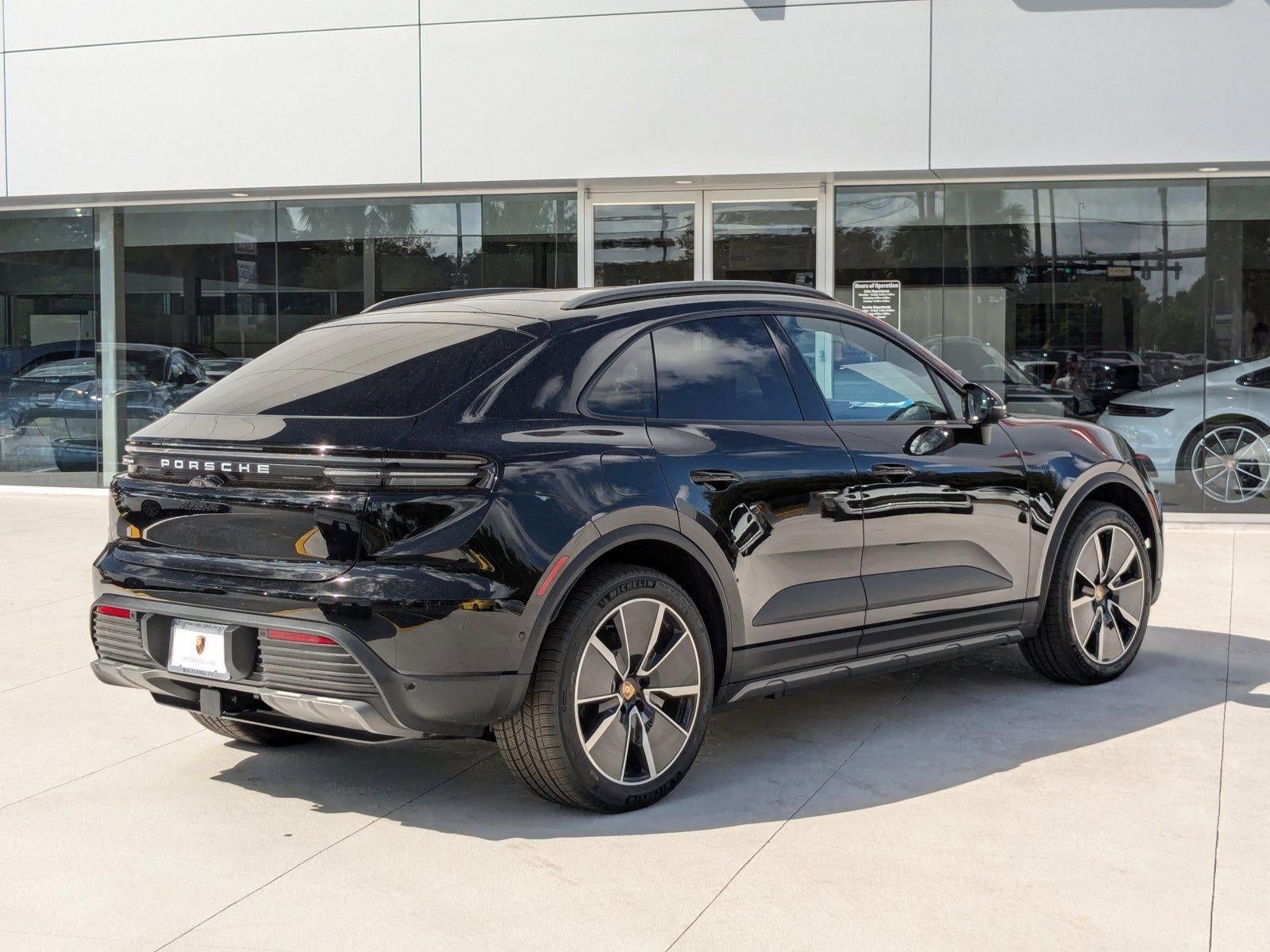 2024 Porsche Macan Electric 4 AWD