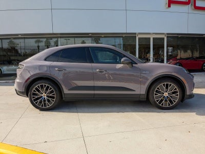 2025 Porsche Macan Electric RWD