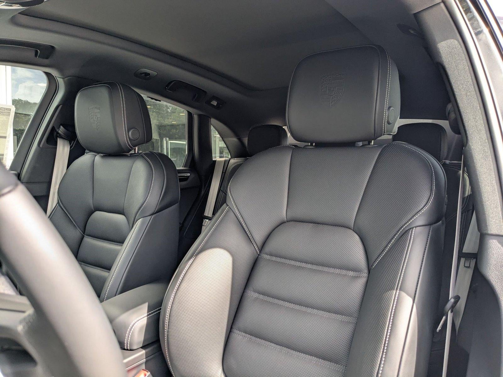 2025 Porsche Macan S AWD