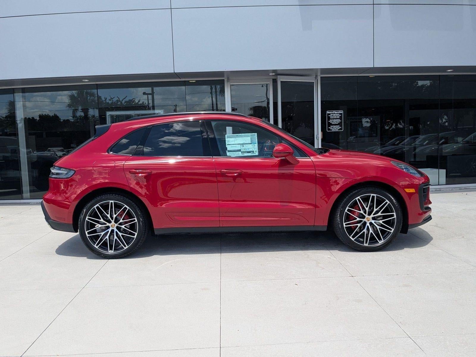 2025 Porsche Macan S AWD
