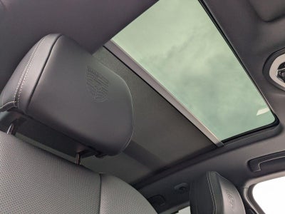 2025 Porsche Macan S AWD