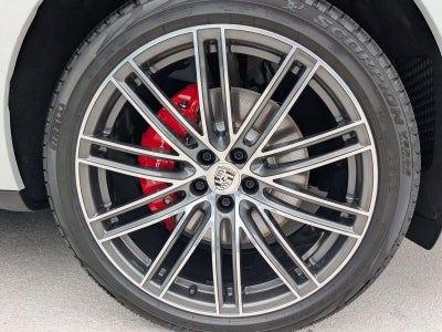 2025 Porsche Macan S AWD
