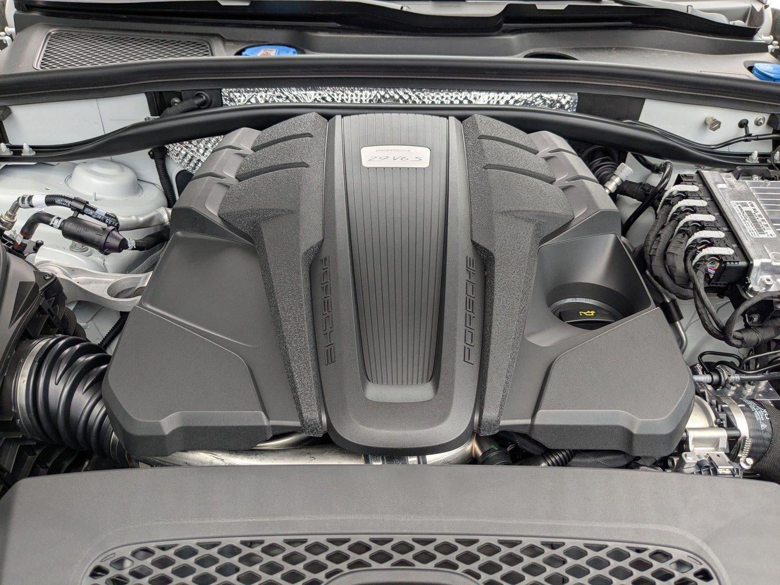 2025 Porsche Macan S AWD