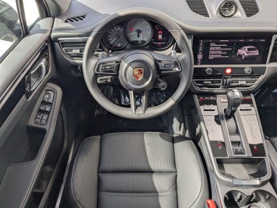 2025 Porsche Macan S AWD