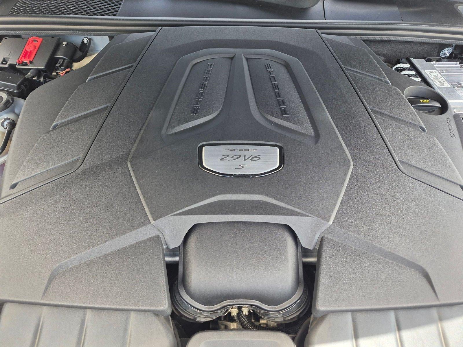 2023 Porsche Cayenne S Platinum Edition Coupe AWD