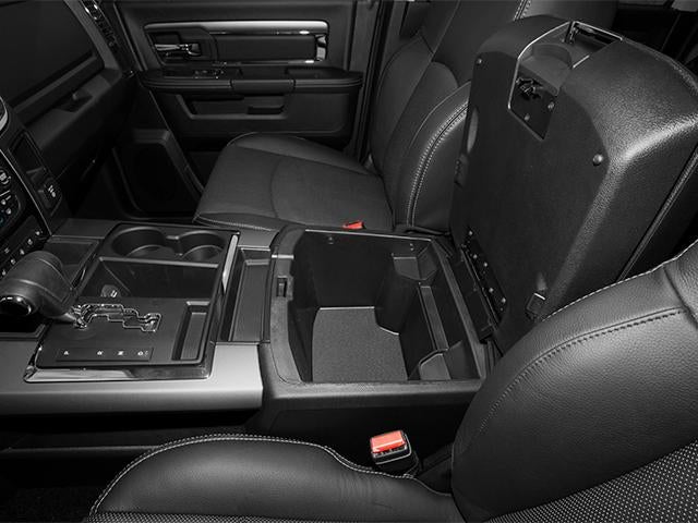 2013 RAM 1500 2WD Crew Cab 5.7 Ft Box Laramie