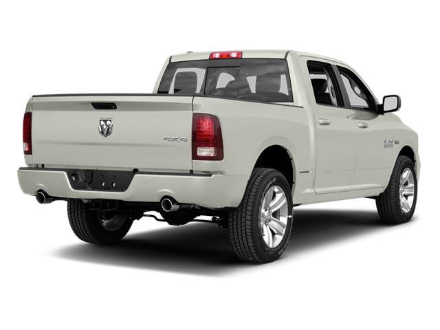 2013 RAM 1500 2WD Crew Cab 5.7 Ft Box Laramie