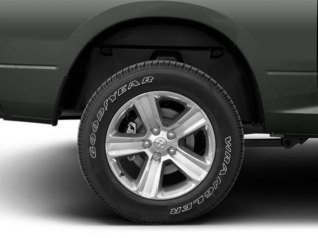2013 RAM 1500 2WD Crew Cab 5.7 Ft Box Laramie