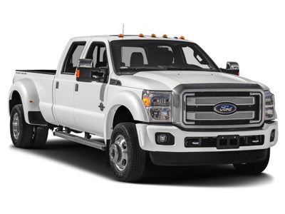 2015 Ford Super Duty F-350 DRW 4WD Crew Cab 8 Ft Box Lariat