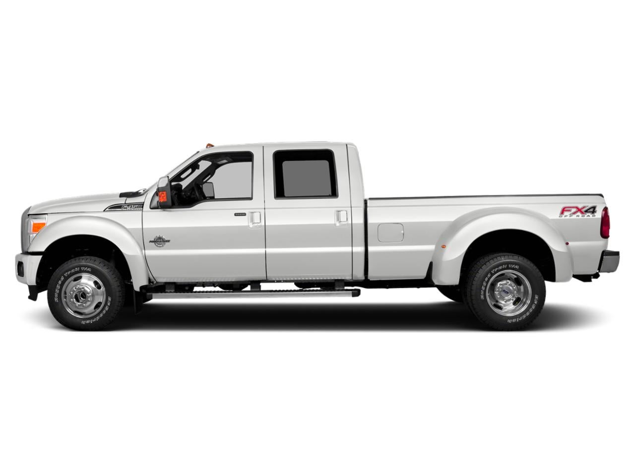 2015 Ford Super Duty F-350 DRW 4WD Crew Cab 8 Ft Box Lariat