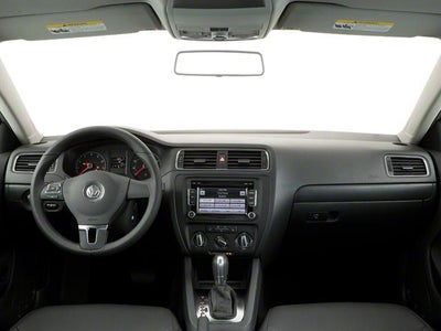 2013 Volkswagen Jetta 4dr Auto SE Sedan