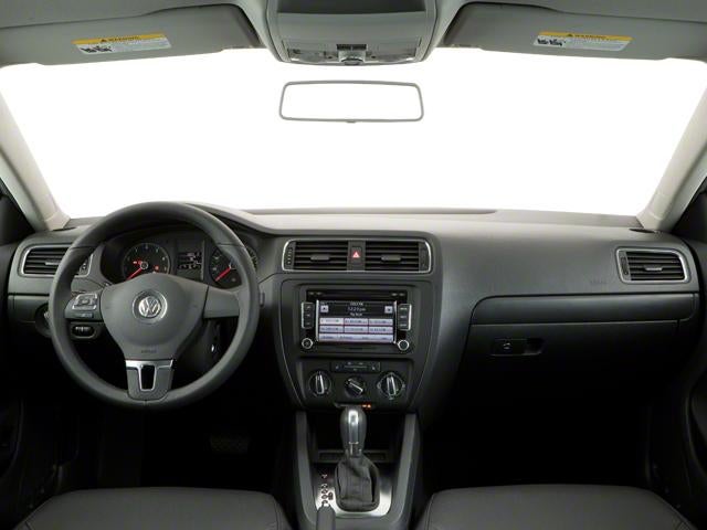 2013 Volkswagen Jetta 4dr Auto SE Sedan