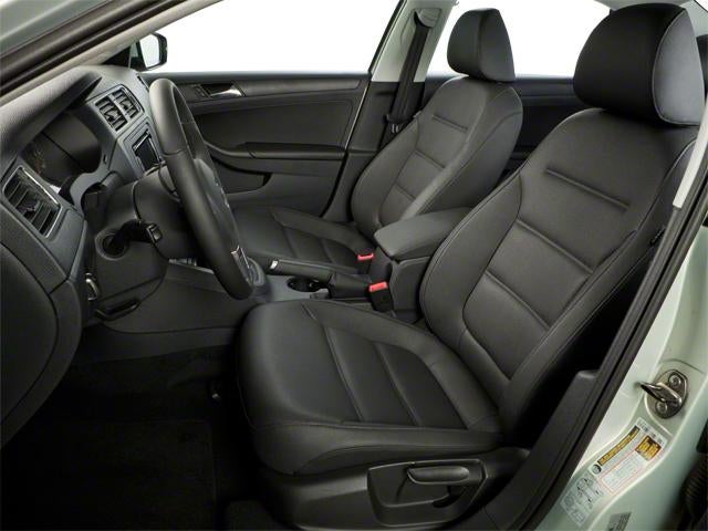 2013 Volkswagen Jetta 4dr Auto SE Sedan