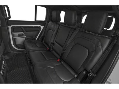 2024 Land Rover Defender 130 P400 Outbound