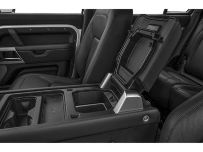 2024 Land Rover Defender 130 P400 Outbound