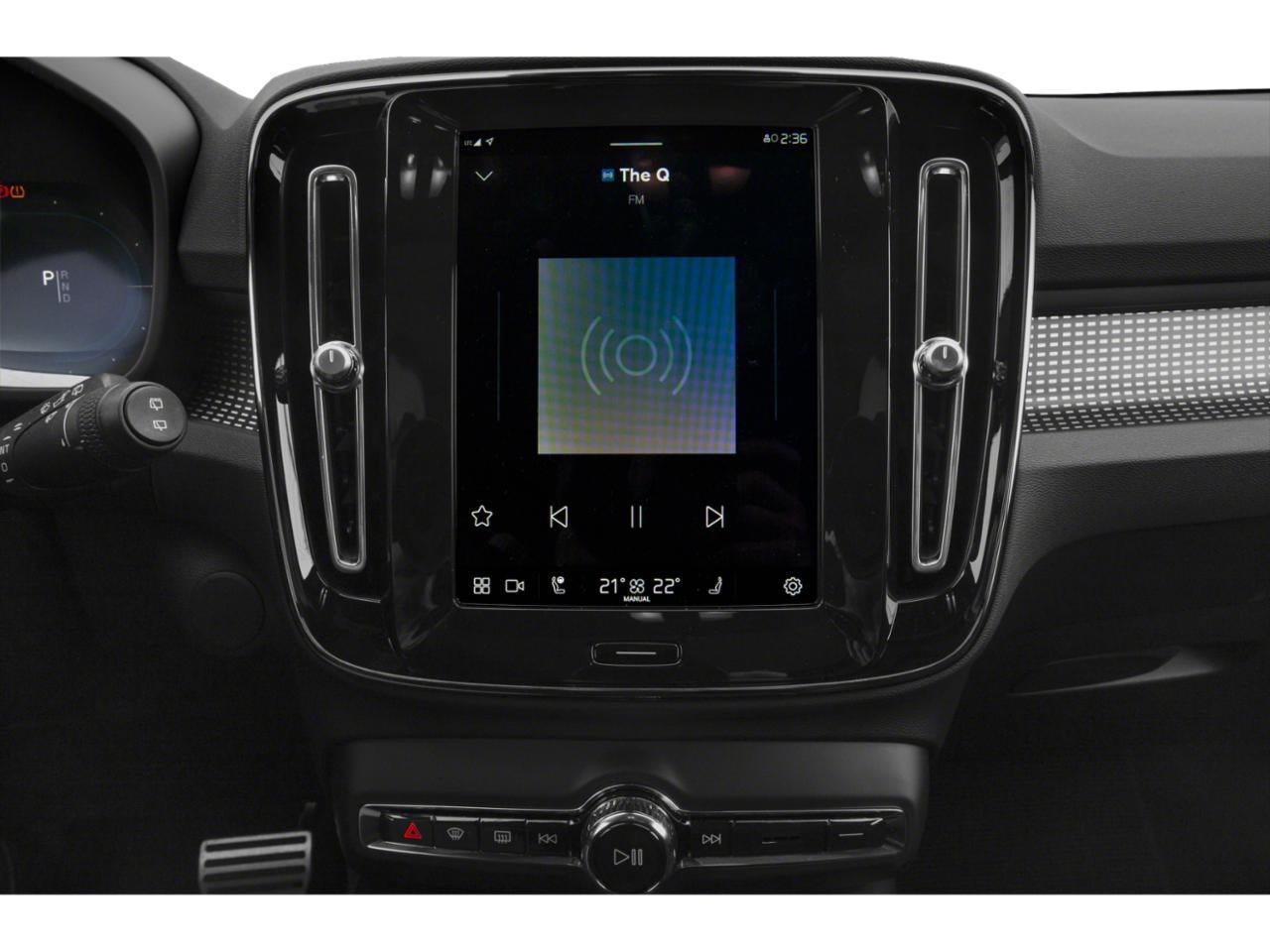 2022 Volvo XC40 Recharge Pure Electric P8 eAWD Twin Plus