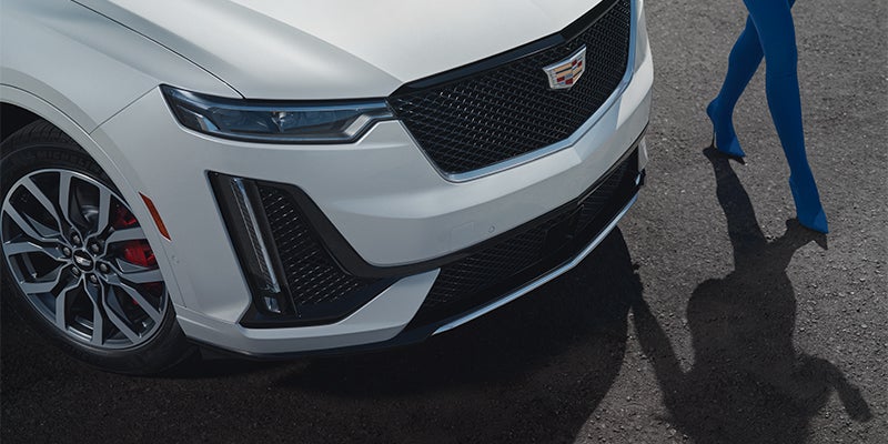 XT6 Cadillac model showcasing its bold and dynamic front view